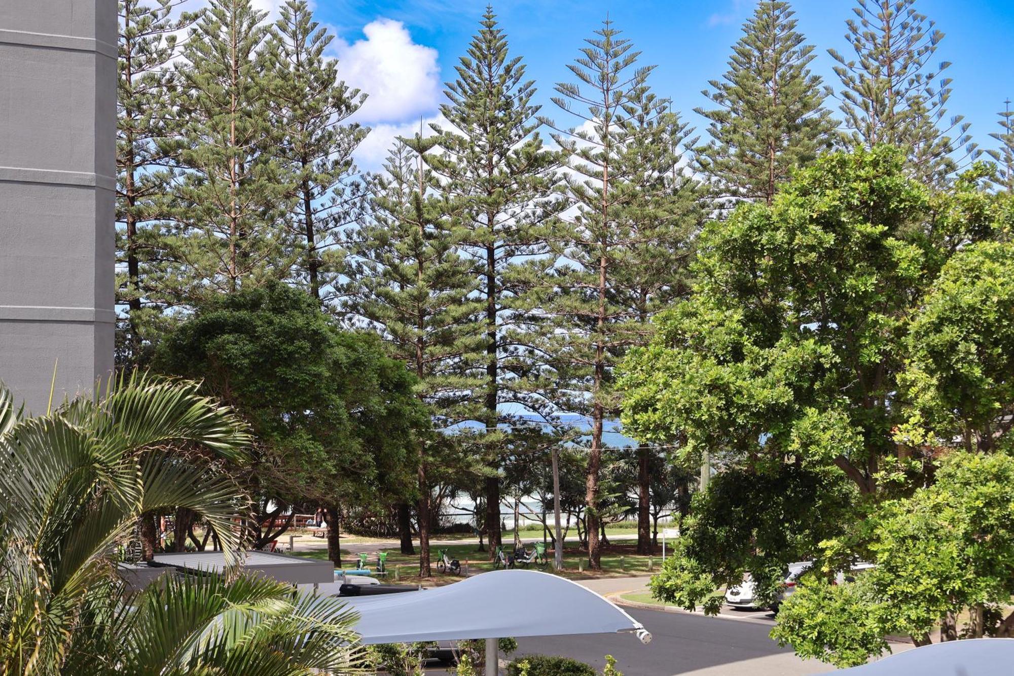 Burleigh On The Beach Gold Coast Exterior foto